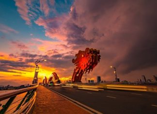 Khám phá Cầu Rồng – điểm vui chơi về đêm cực hot khi du lịch Đà Nẵng Khám phá Cầu Rồng - điểm vui chơi về đêm cực hot khi du lịch Đà Nẵng