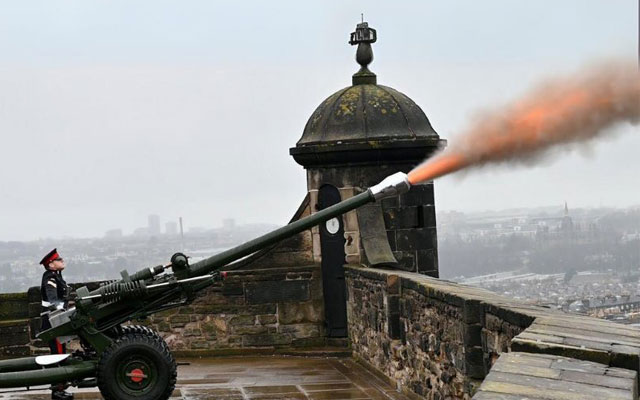 Chiêm ngưỡng khẩu pháo One O’clock Gun